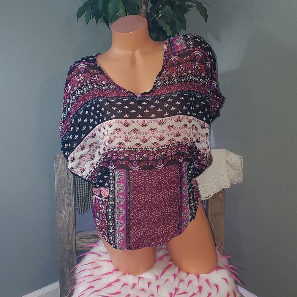 Belle du Jeur floral sheer top S EUC